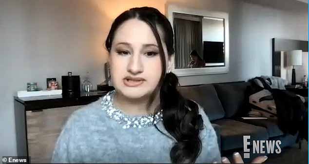 Кинг также отметила, что, по ее мнению, это так здорово, что Бланшар вышла из тюрьмы и «теперь действительно может начать свою жизнь».