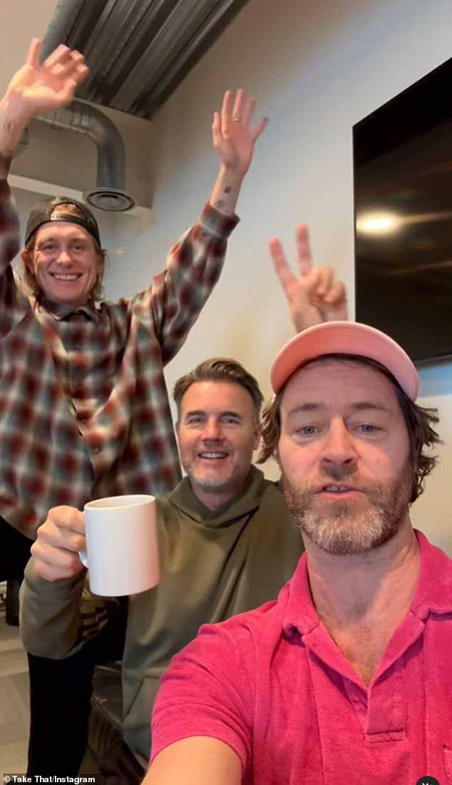 Группа Take That, состоящая из Гэри Барлоу, Говарда Дональда и Марка Оуэна, намекнула, что в работе может находиться кинопроект об их предстоящем турне.