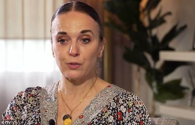 Сообщается, что Аманда Аббингтон во второй раз была допрошена руководством BBC по поводу «грубых комментариев», которые, по ее словам, были сделаны Джованни Перниче.