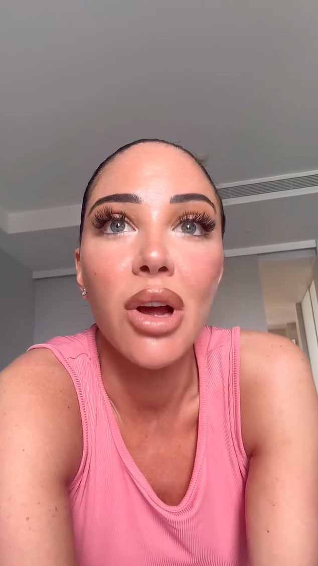 Позже она зашла в свой Instagram, чтобы ответить на слухи о ее внезапном уходе, и сказала, что она была «потрясена» всем этим.
