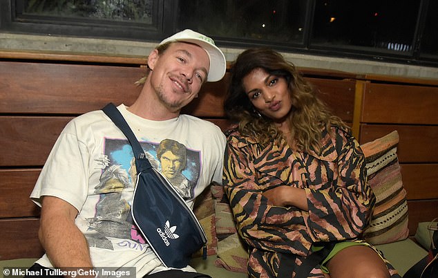 Бывшая девушка Diplo, Миа (справа, на фото в 2018 году), номинированная на Грэмми, ранее обвиняла его в том, что он контролирует ее успех и завидует ей, а также «действительно ревнует и грустит».