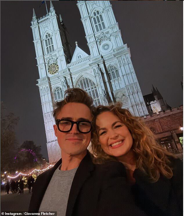 У фронтмена McFly Тома Флетчера и его жены Джованны появилась еще одна звезда в семье, поскольку их 10-летний сын Базз оказался в центре внимания.