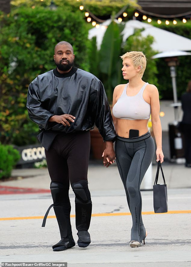 Бывший старший дизайнер Yeezy рассказал Писано: 