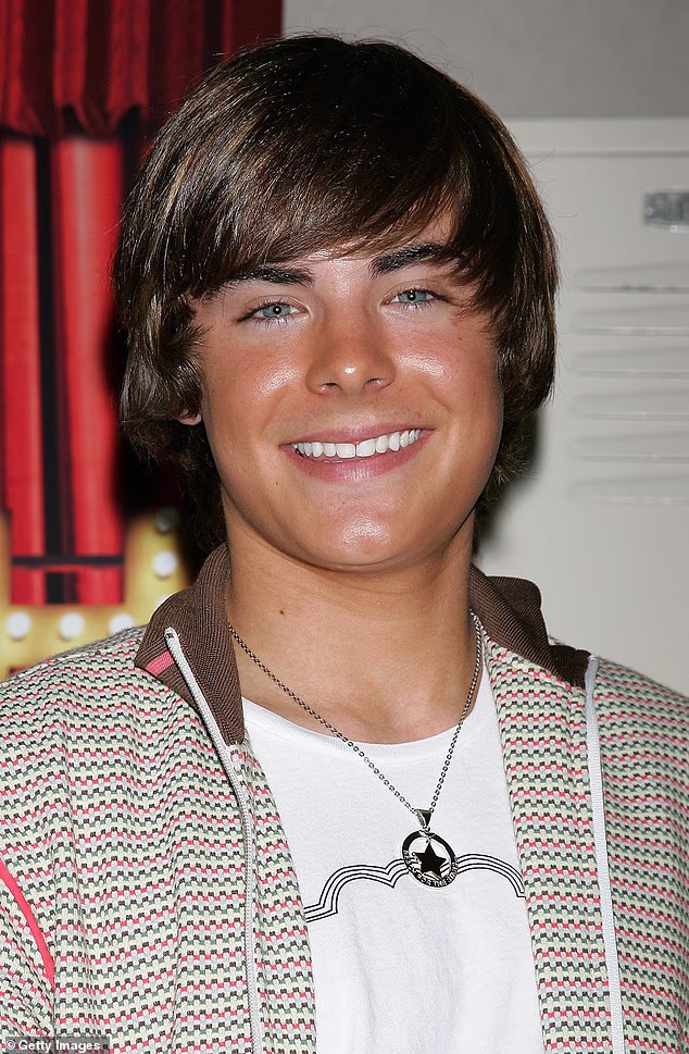 The star pictured in May 2006